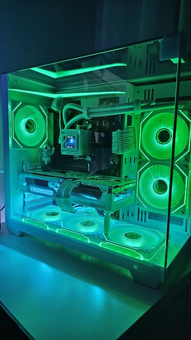 Bialy Komputer Gamingowy/AM5 7500F/RX 9070 16 GB/32 Gb DDR5/1 Tb SSD/