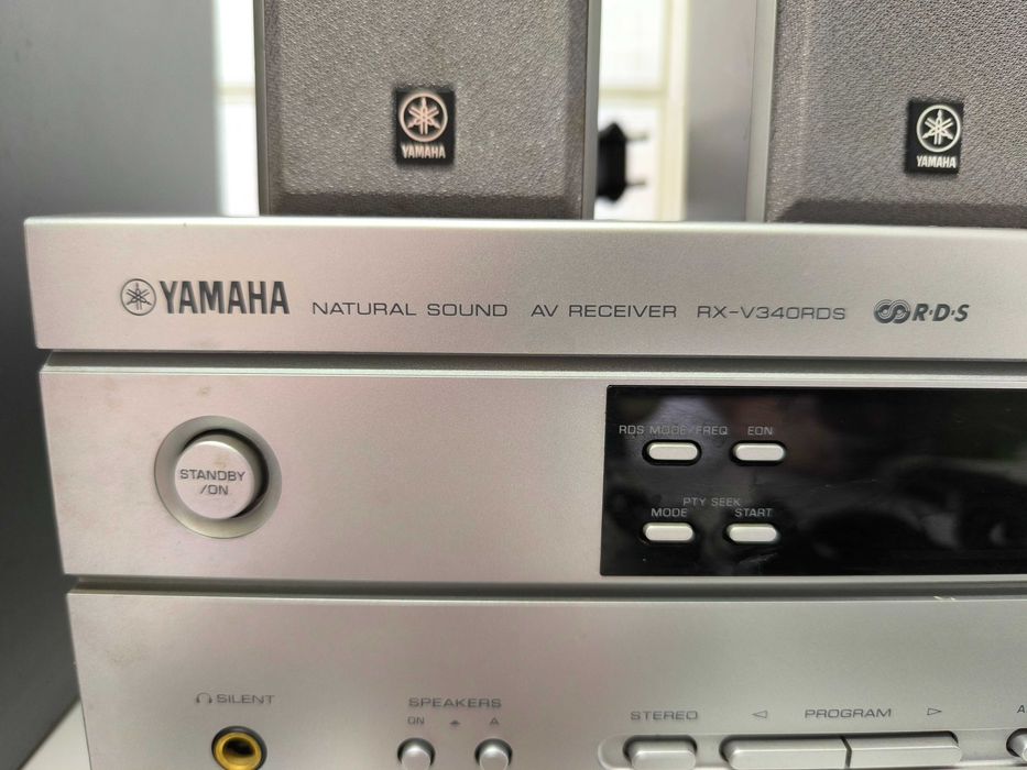 Sistema de Som Yamaha RX-V340RDS