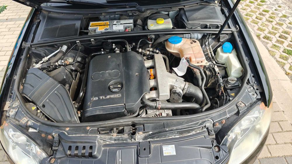 Audi A4 Kombi 1.8T-163KM S-Line Skóry Navi Elektyka