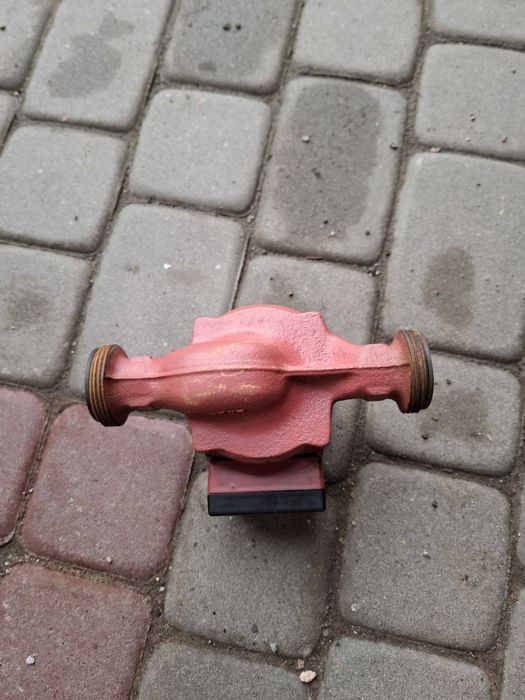 Pompka obiegowa CO grundfos UPS 25-40 oryginał