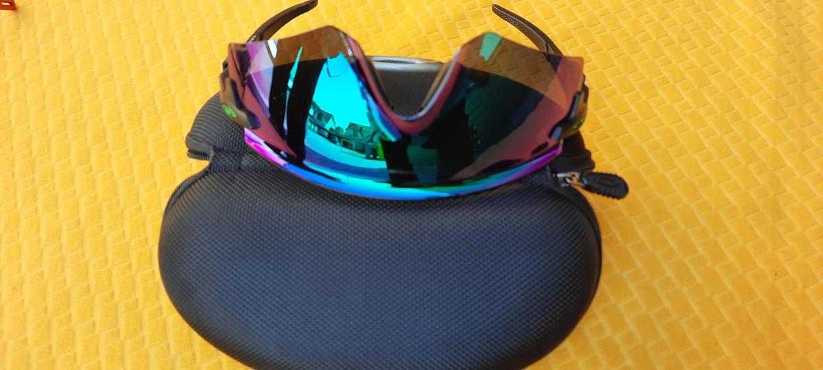 okulary przeciwsłoneczne Oakley