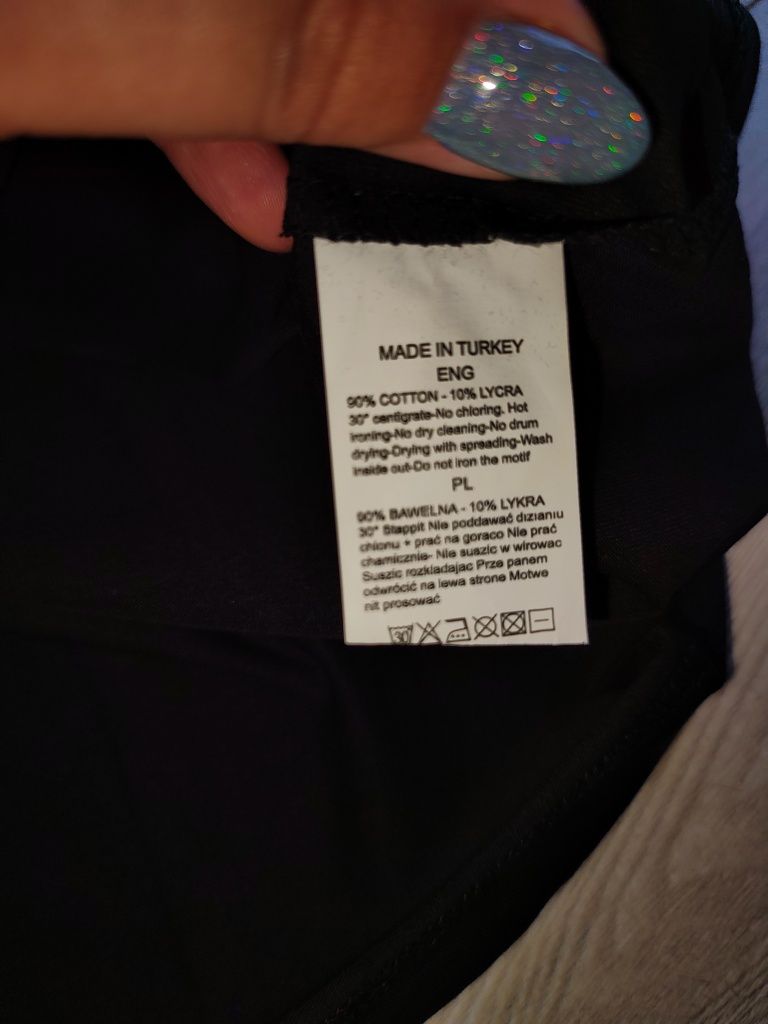 KOSZULKA MĘSKA Z LYCRĄ 
Dostępny rozmiar  
M, L, XL, XXL
Koszulka