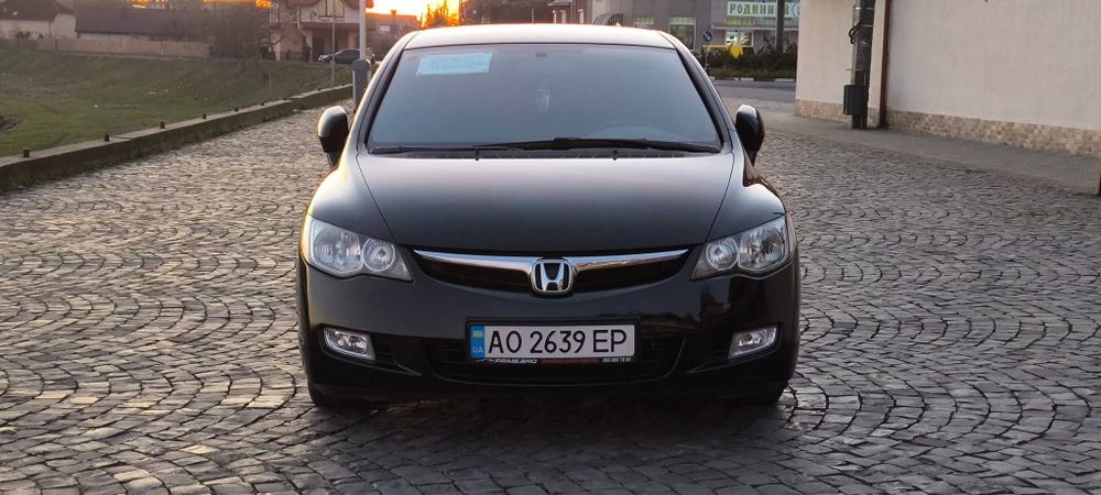 Продам автомобіль.