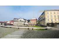 Prédio restaurado em pleno centro histórico de Guimarães