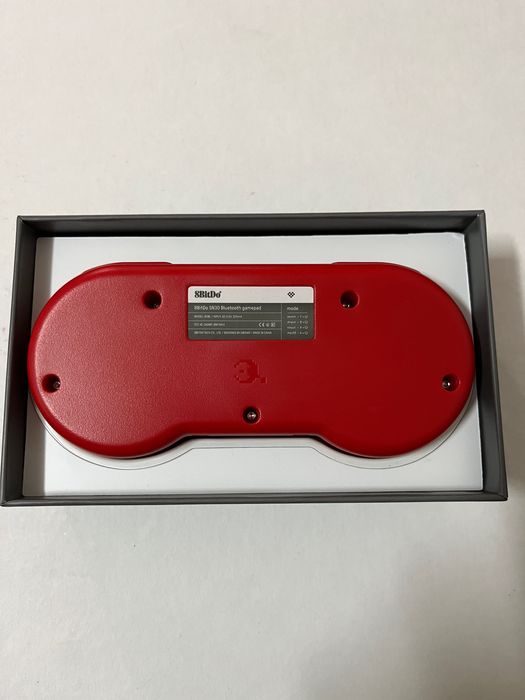 Controlador Super Gamepad Bluetooth 8Bitdo SN30