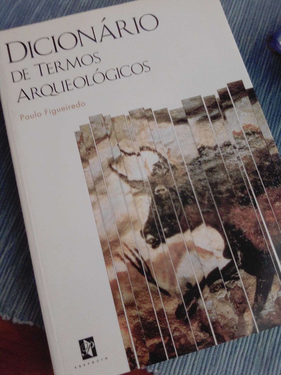 Dicionário de termos arqueológicos