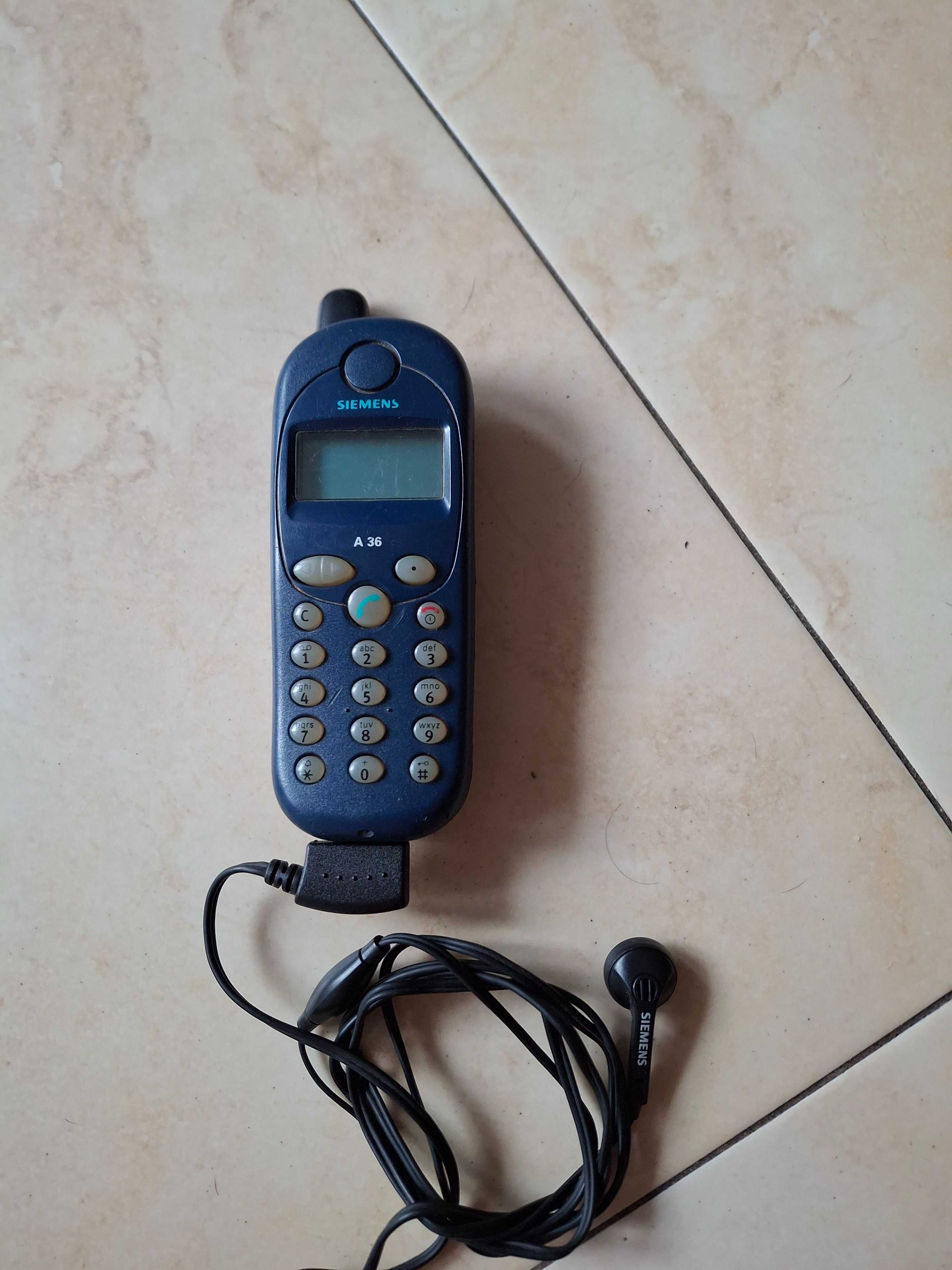 Telemóveis antigos e acessorios