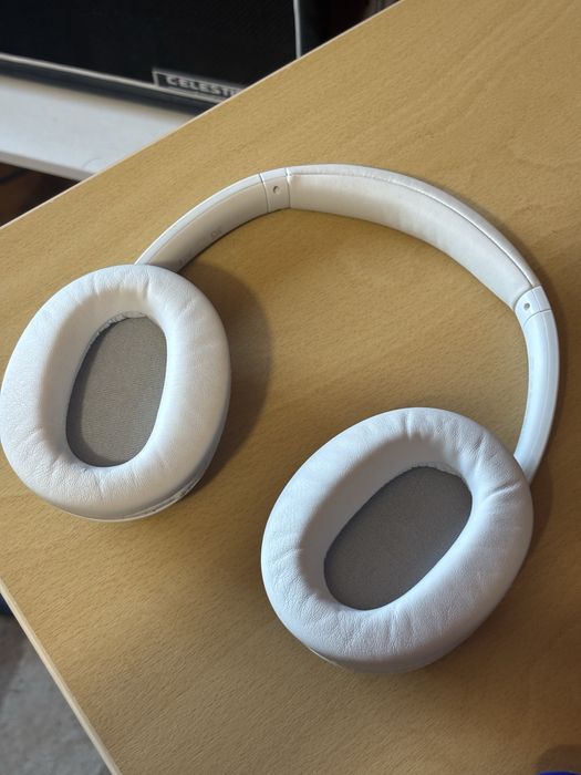 Sony WH-CH720N – Bom Estado