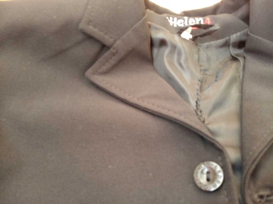 Чорний класичний піджак на зріст 134 см.