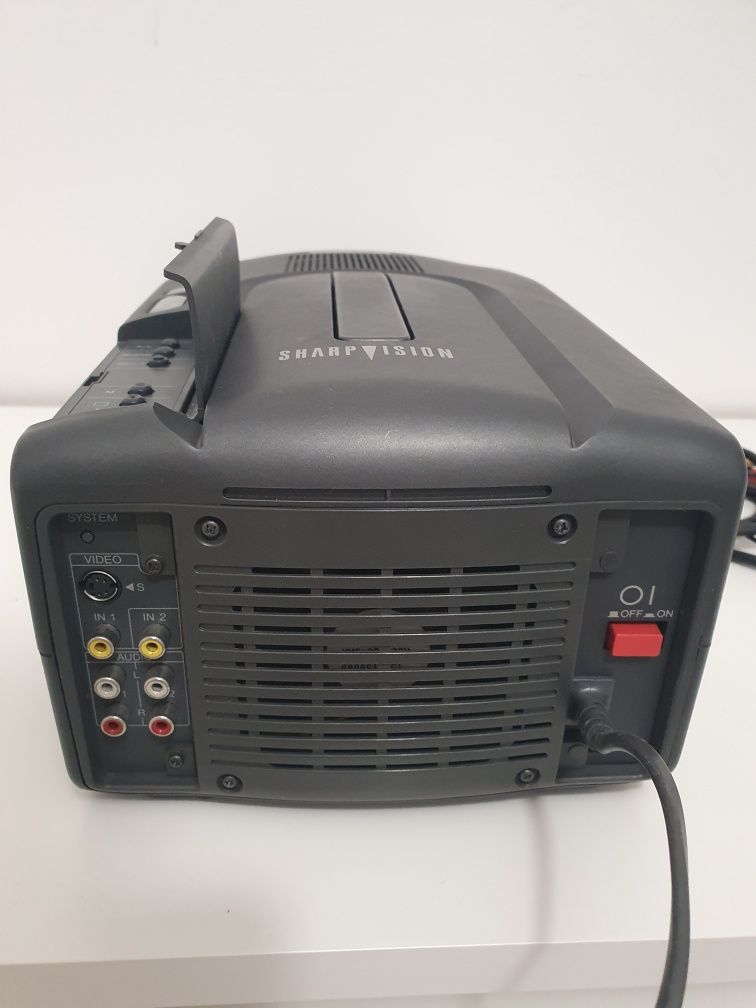 Projektor SHARP model XV320P

sprawny, stan bardzo dobry