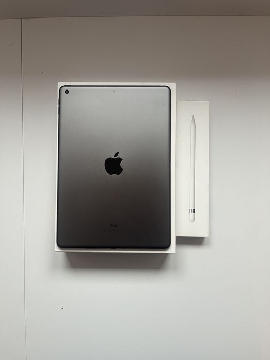 iPad 9 64GB Pencil Logitech klawiatura szkło matowe akcesoria zestaw