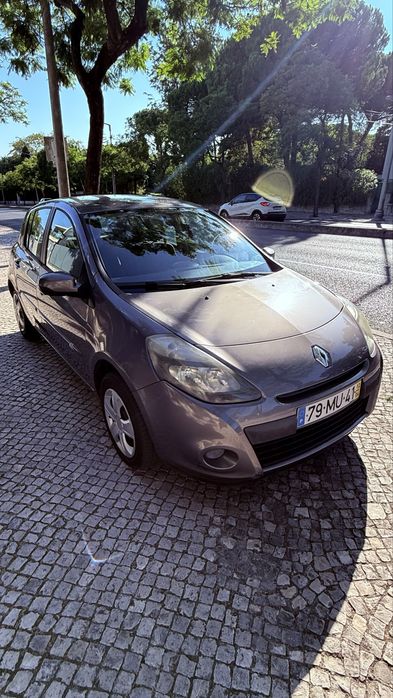 Renault Clio 1.5 Dci 04/2012