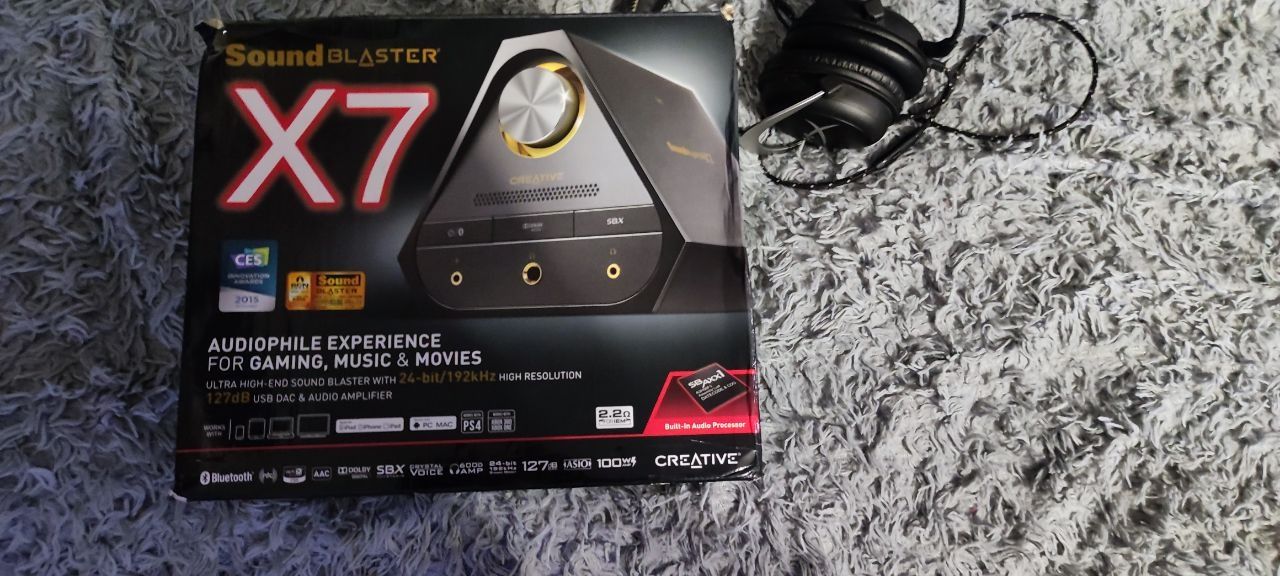 Звуковая карта, аудио интерфейс Creative Soundblaster X7