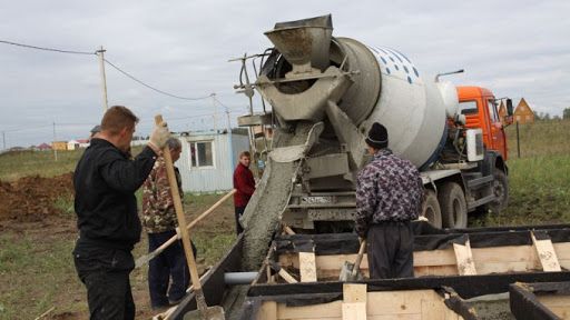 Бетон від виробника, бетононасос, доставка, пісок, щебінь, грунт и т.д