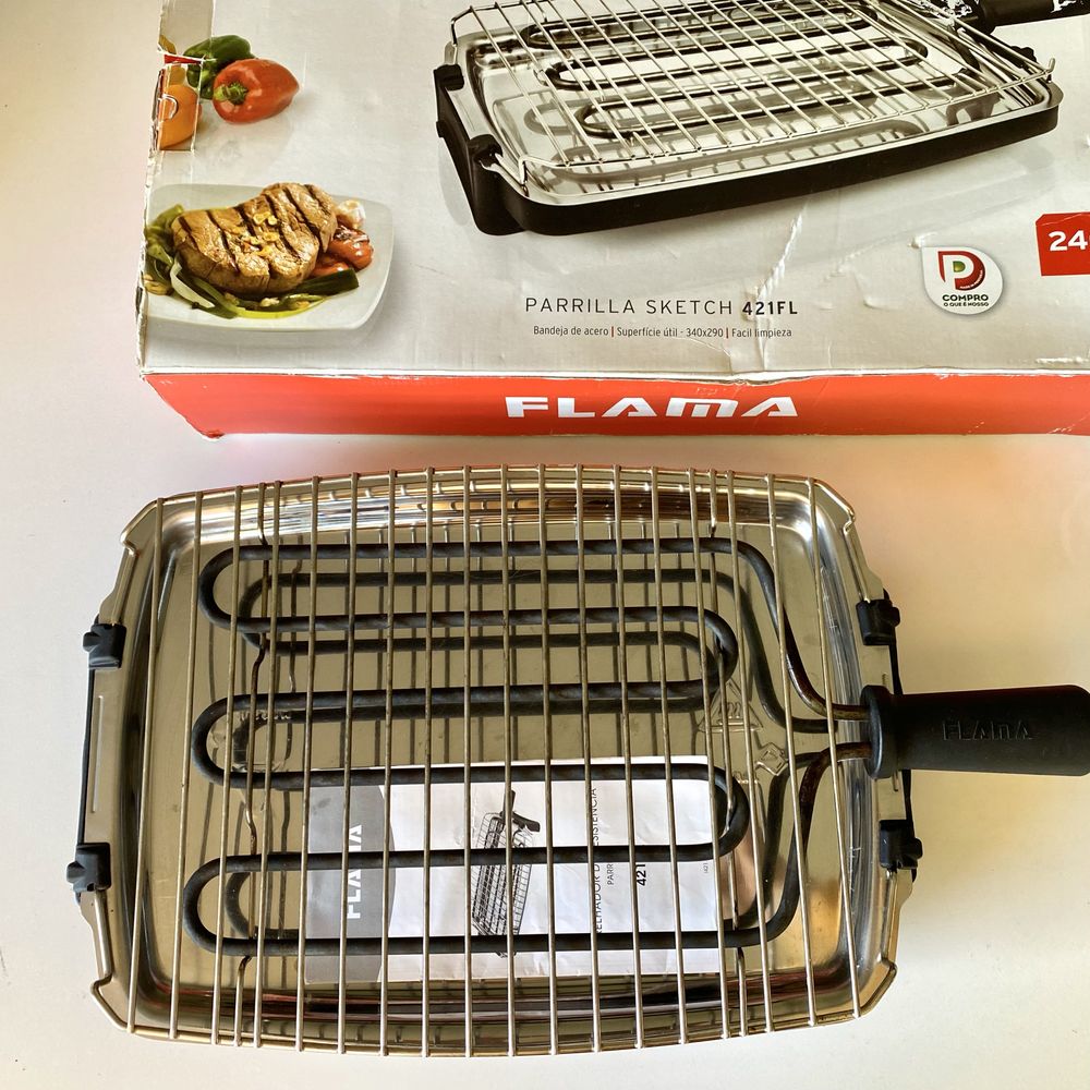 Grelhador elétrico 2400W Flama 421FL