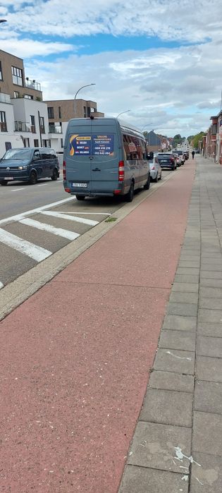 Wynajem bus Mercedes Sprinter 9-cio osobowy