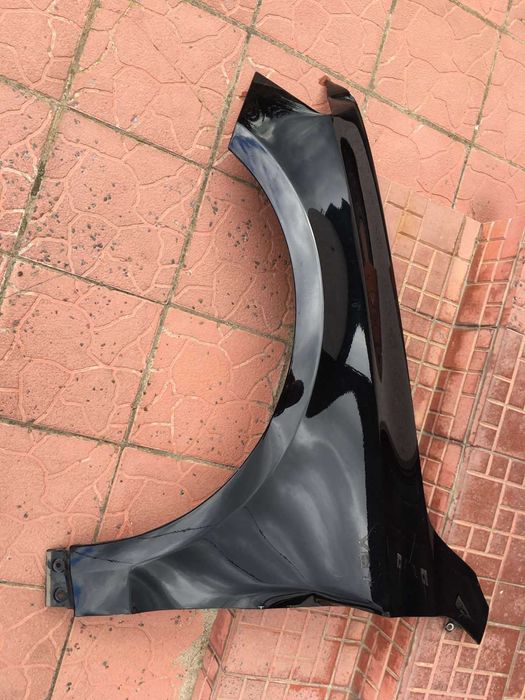 Крило переднє  ліве audi q5 8r