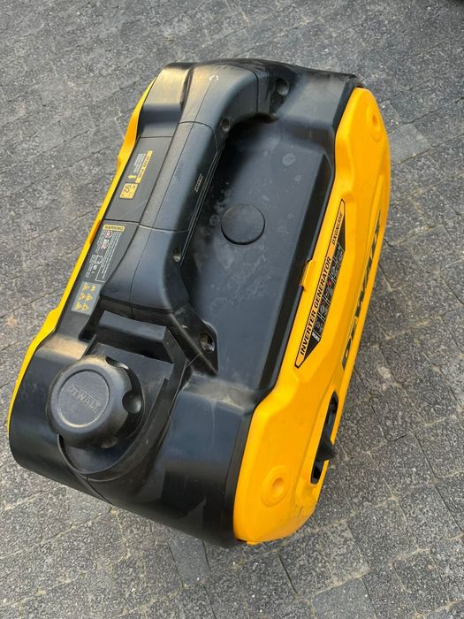 Agregat prądotwórczy INWERTEROWY 3400W DEWALT DXGNi35E