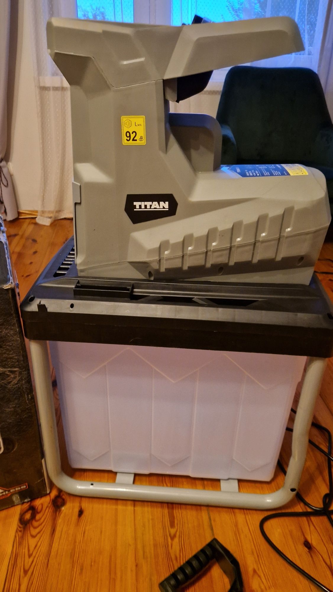 Rozdrabniacz do gałęzi Titan