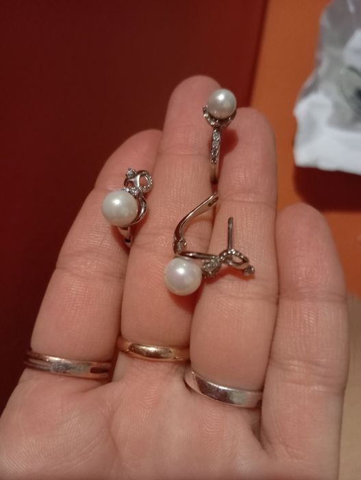 Продам новий набір сережки і кільце