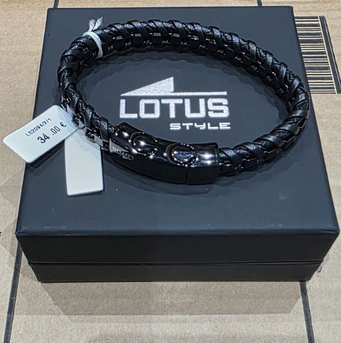 Pulseira de Homem 
Preço: 30€

- Levantamento em mãos.
- Qualqu