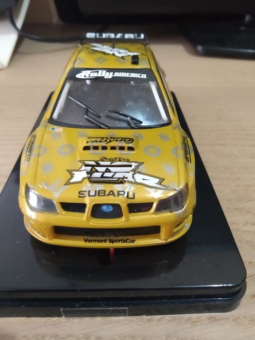 Slot Subaru Impreza  chassi fibra de vidro 4x4