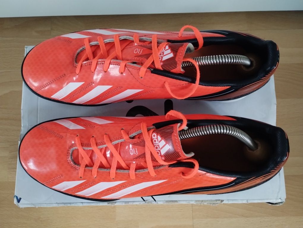 Buty piłkarskie turfy 44 Adidas F10 TRX TF Adizero