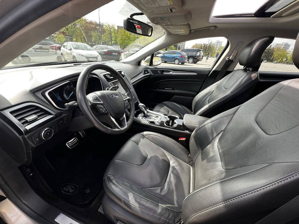 Продам Ford fusion titanium 2015