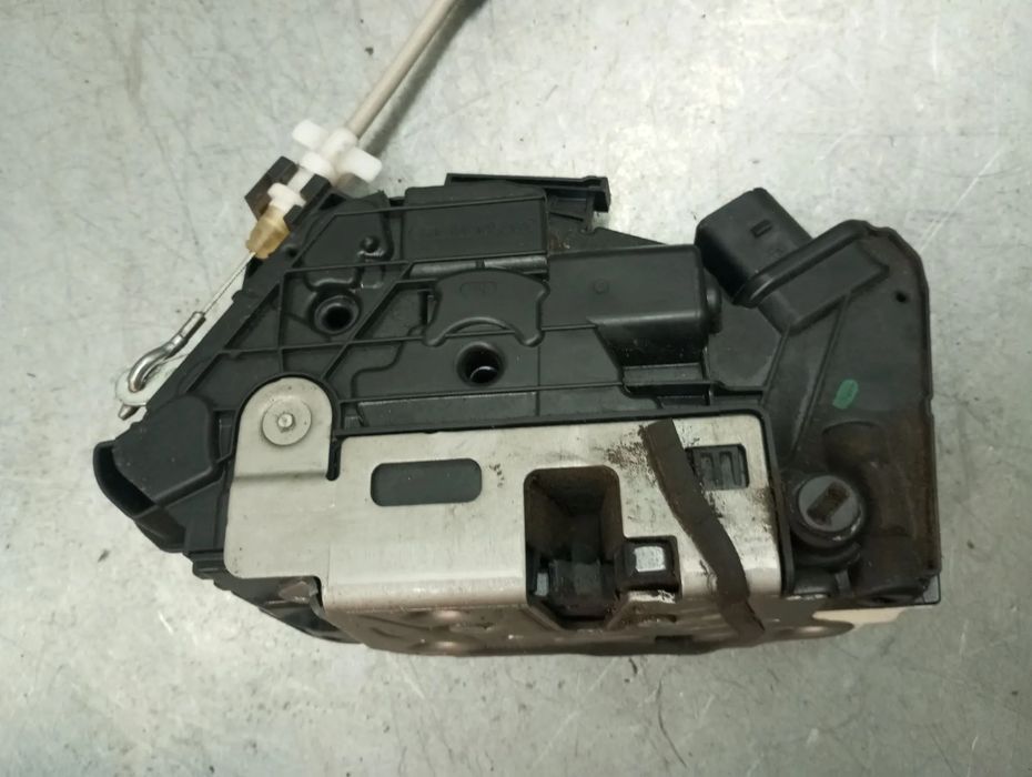 Fechadura / fecho porta trás direito SEAT Ibiza IV (6J5, 6P1)