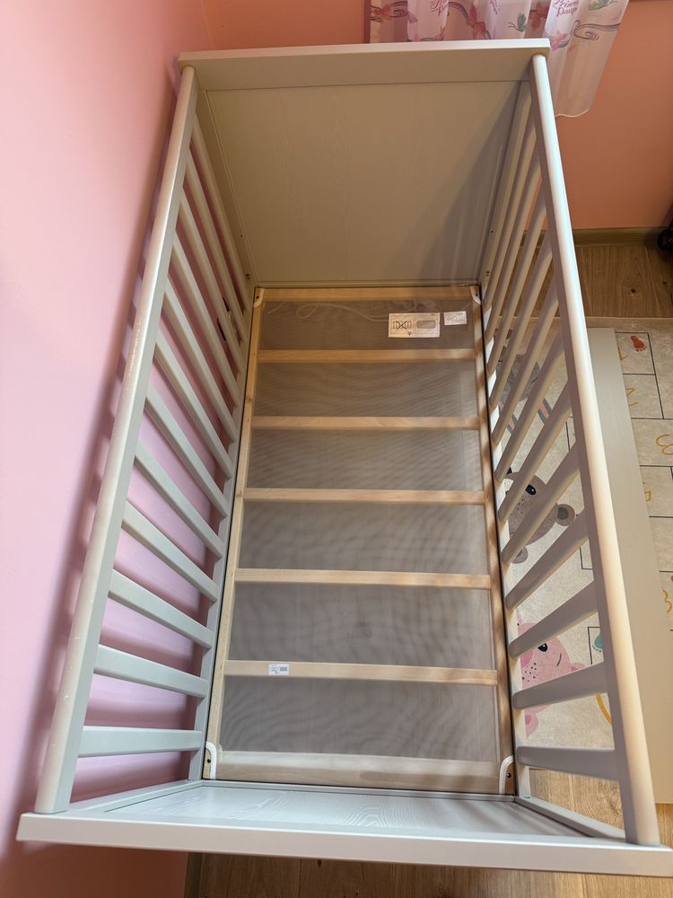 Łóżeczko dziecięce niemowlęce Ikea Sundvik