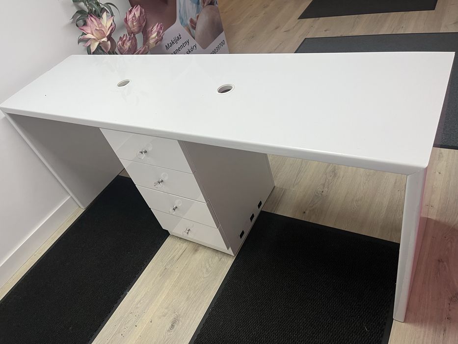 Biurko do manicure paznokci dwustanowiskowe