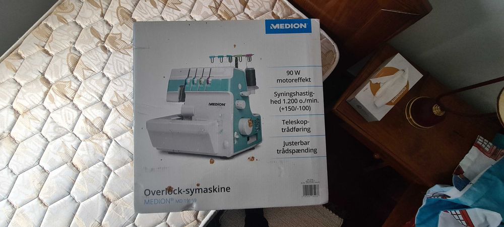 Máquina de costura overlock Medion MD 19169