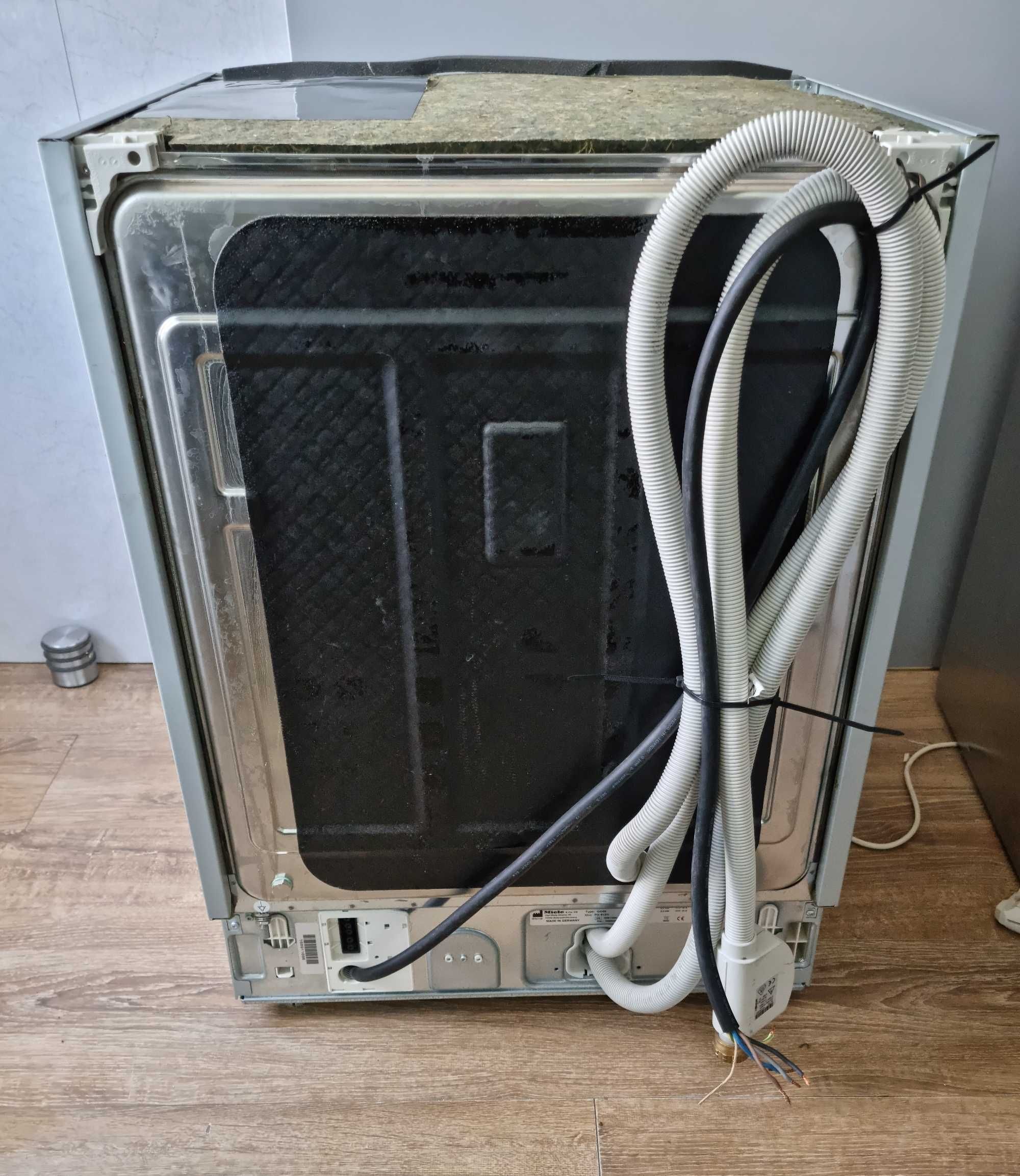 Zmywarka z widocznym panelem Miele PG 8131i, Zastosowanie w biznesie