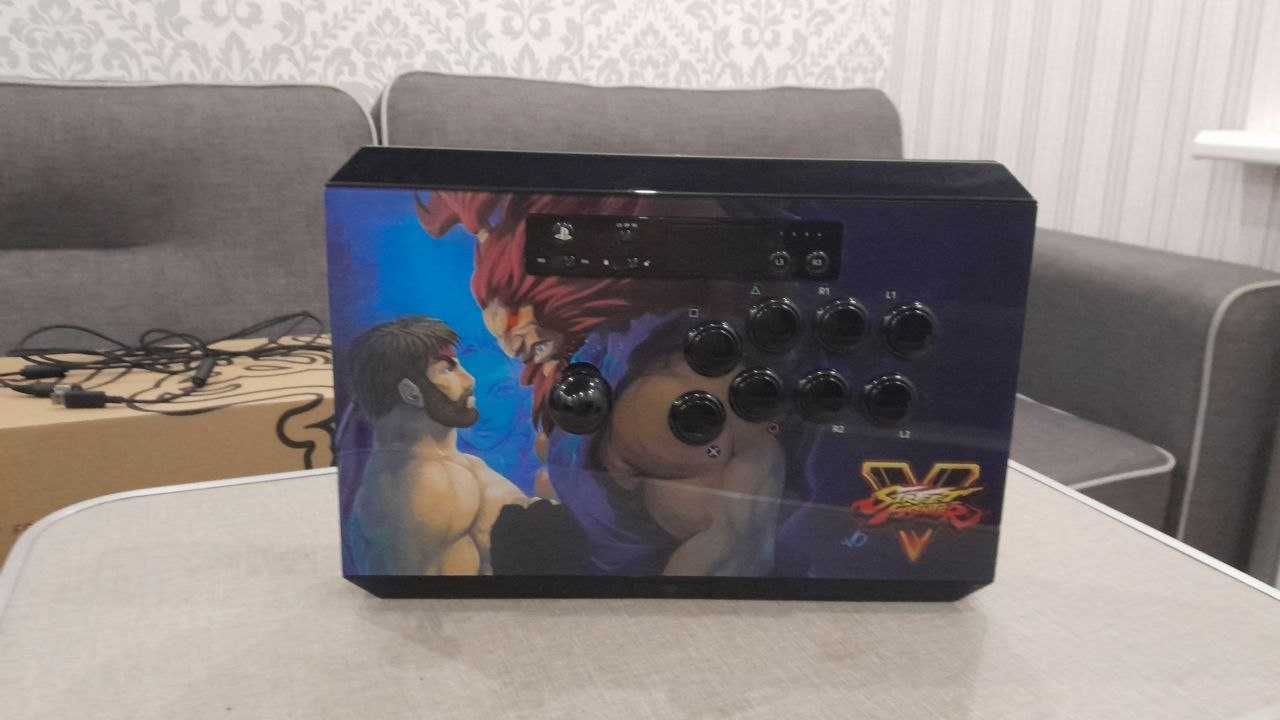 Аркадний стік Razer Panthera Street fighter V edition