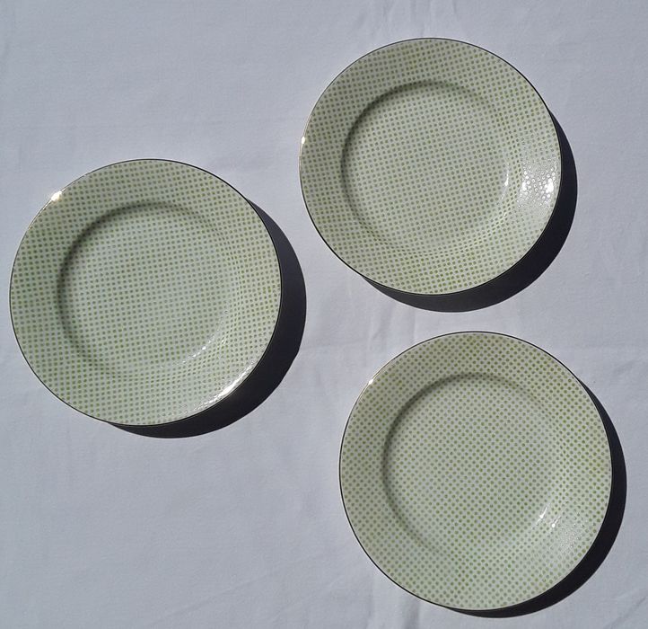 3 pratos Vista Alegre 1947 ~ 1968