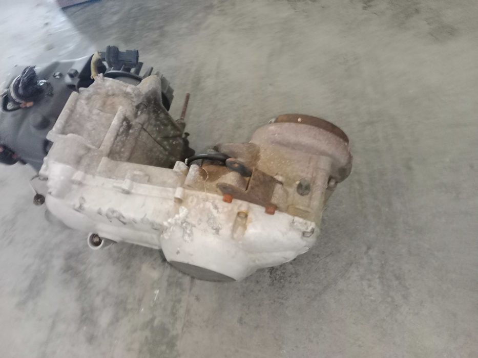 piaggio vespa silnik 125 STAN NIE ZNANY