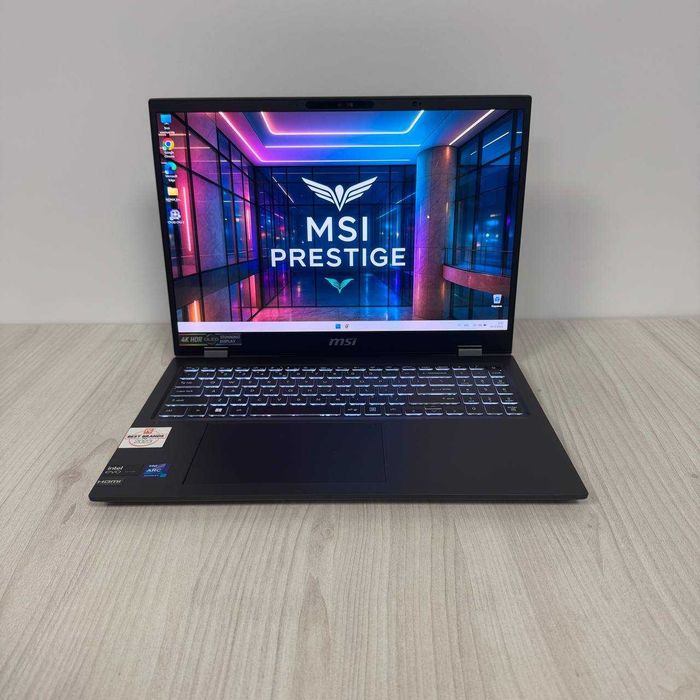 MSI Prestige 16 AI Evo 4K OLED Ultra 7 155H 32GB SSD 1TB Intel ARC
