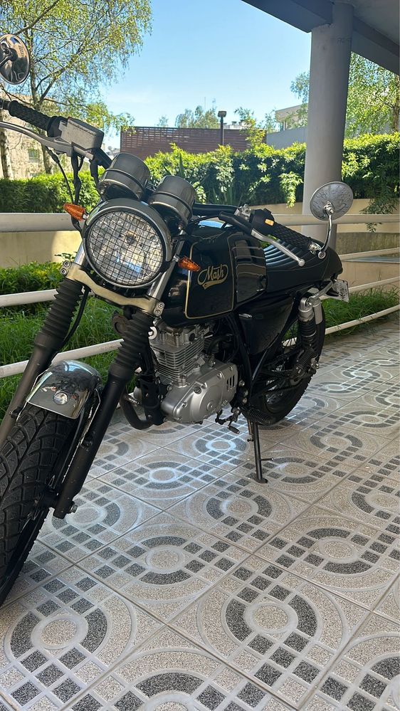 Mash Seven Black 125cc