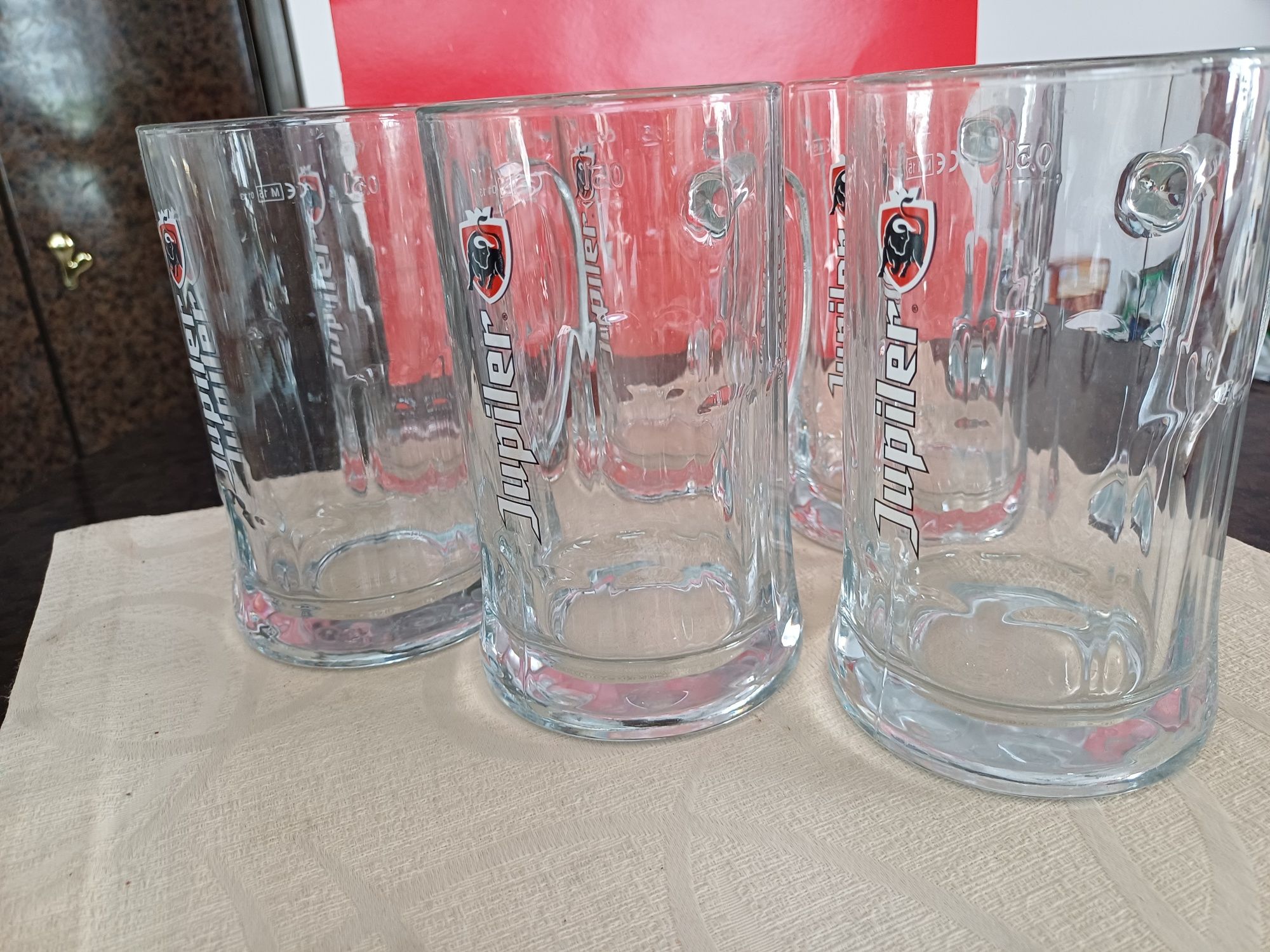 Zestaw kufli do piwa Jupiler