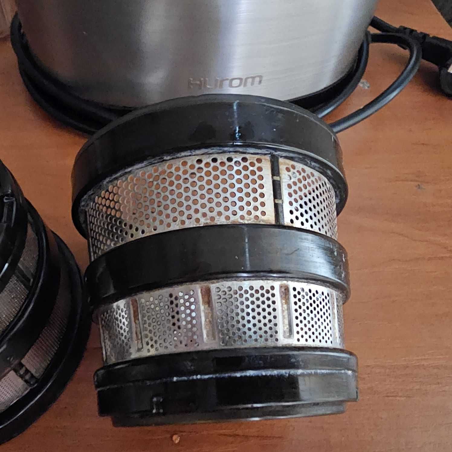 wyciskarka wolnoobrotowa do soku Hurom 2G (sklep 2590) okazja