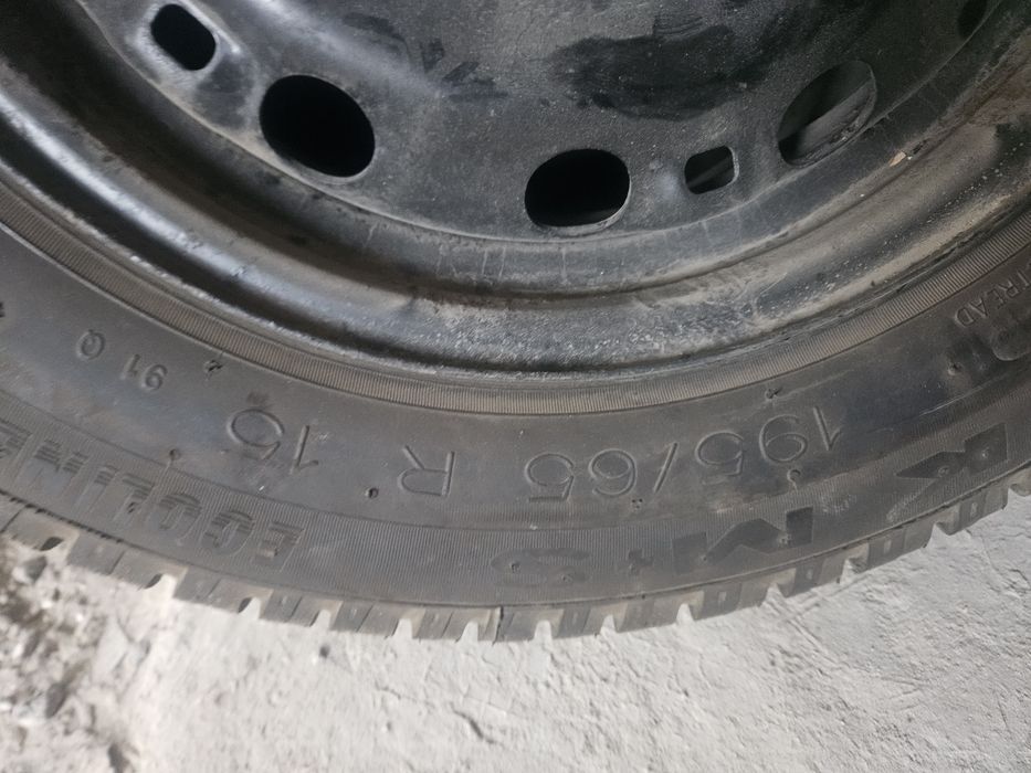 Koła zimowe fabia 3 bieżnikowane.