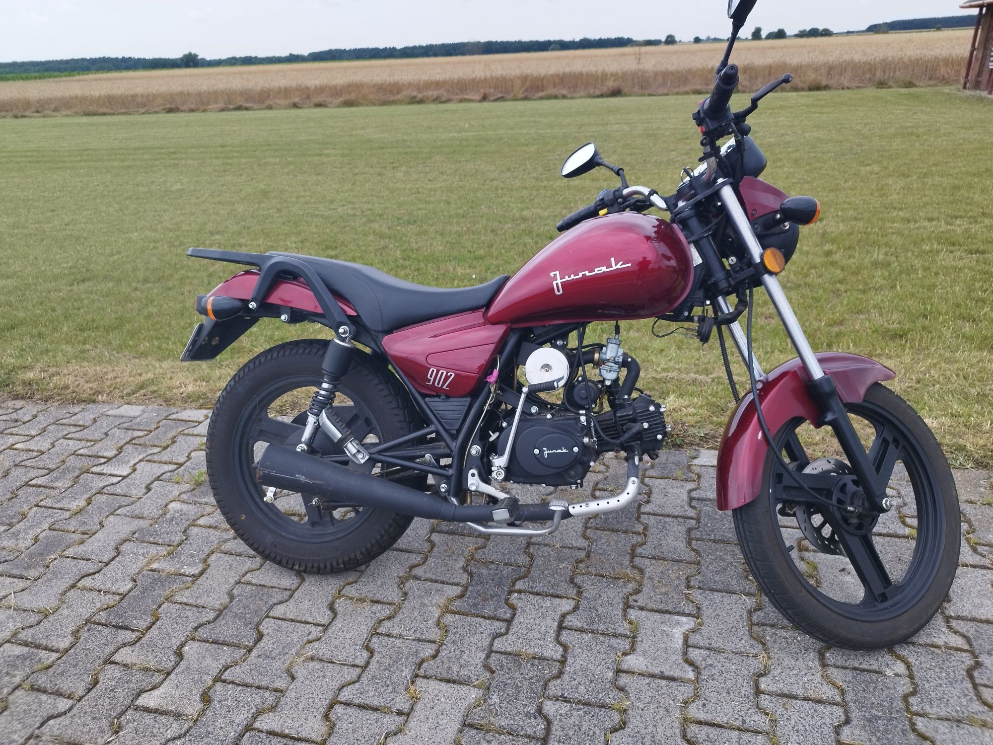 Motorower Junak 902