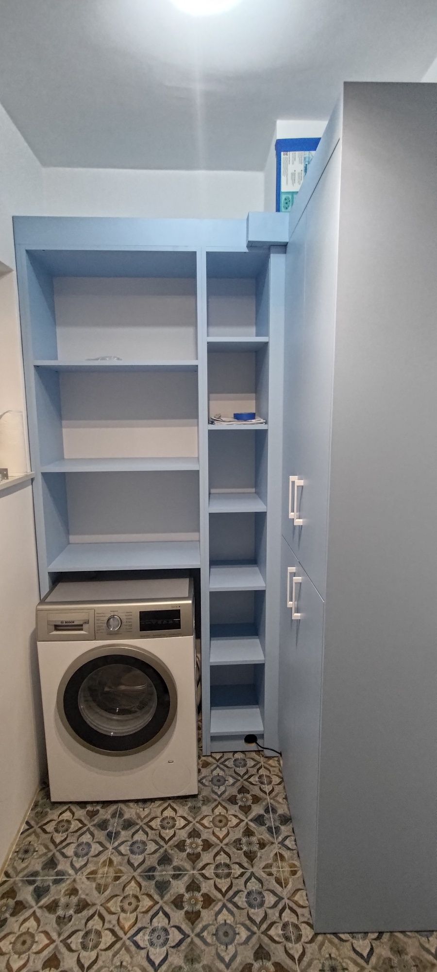 Meble na wymiar, szybka realizacja
