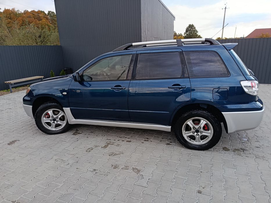 Mitsubishi outlander