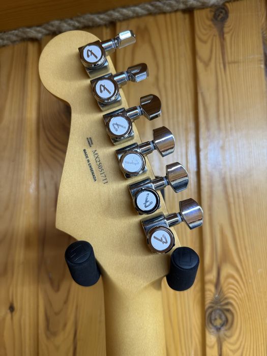 Електрогітара FENDER PLAYER II