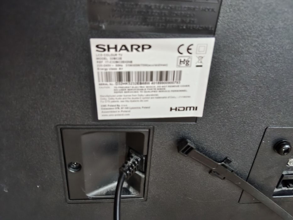 Sharp aquos 32" Smart TV 32BC2E