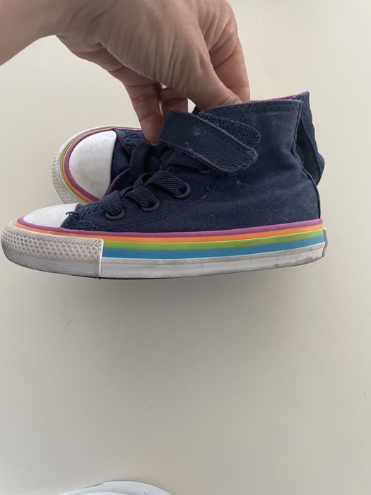 Sapatilhas All Star tamanho 22