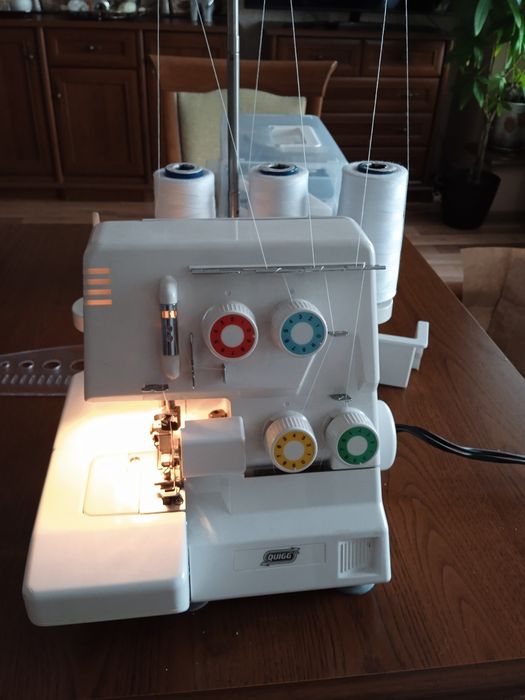 Sprzedam owerloka niemieckiej firmy o nazwie quigg,