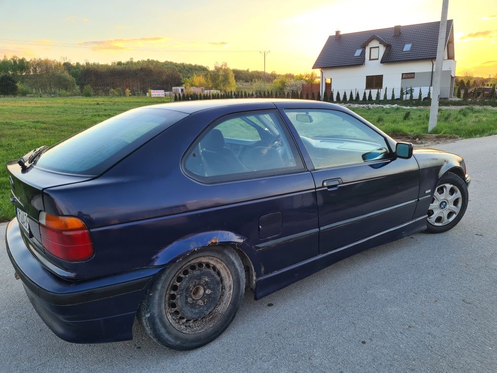 Bmw e36  318 tds compact drift, Hydrołapa