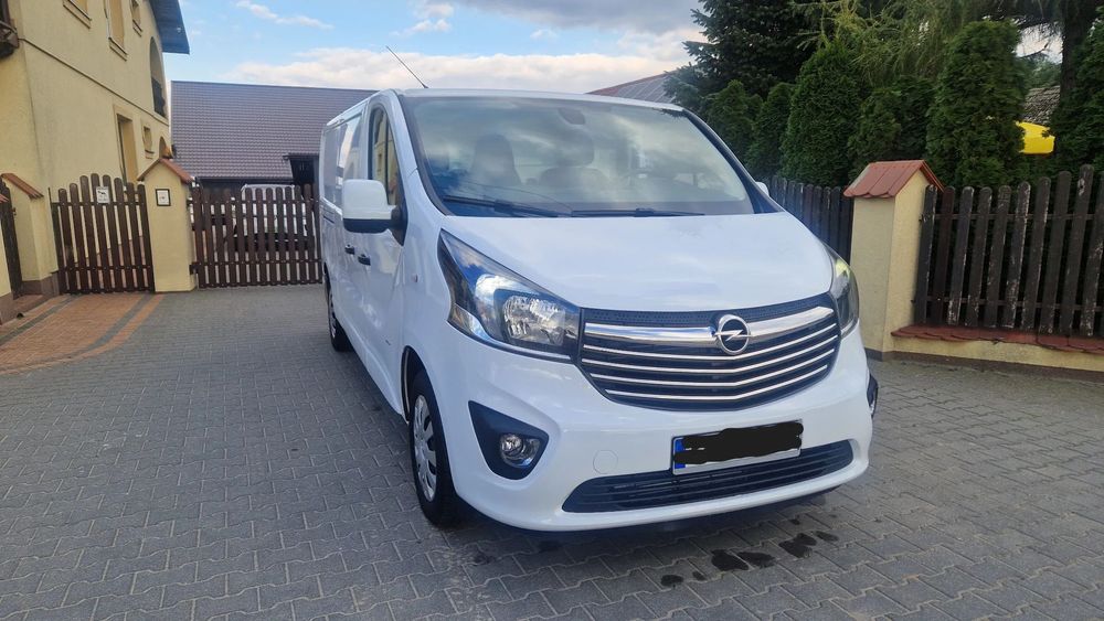 Opel VIVARO BITURBO 1.6 CDTI 145 KM kamera cofania  wymieniony olej, filtry